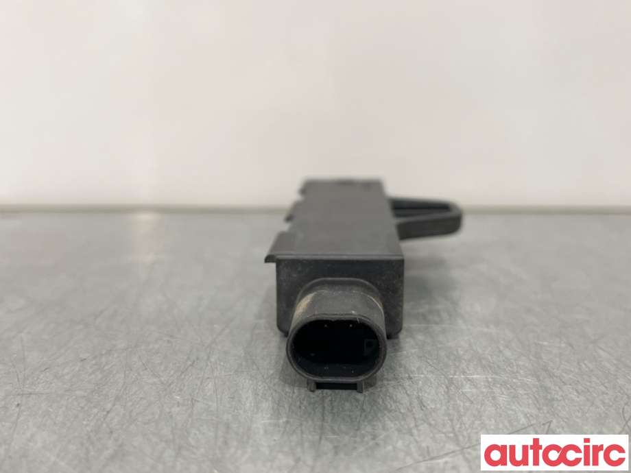 Antenne forsterker til BMW X5 2013-2018 (F15) (F15) (BMW|65209220831)