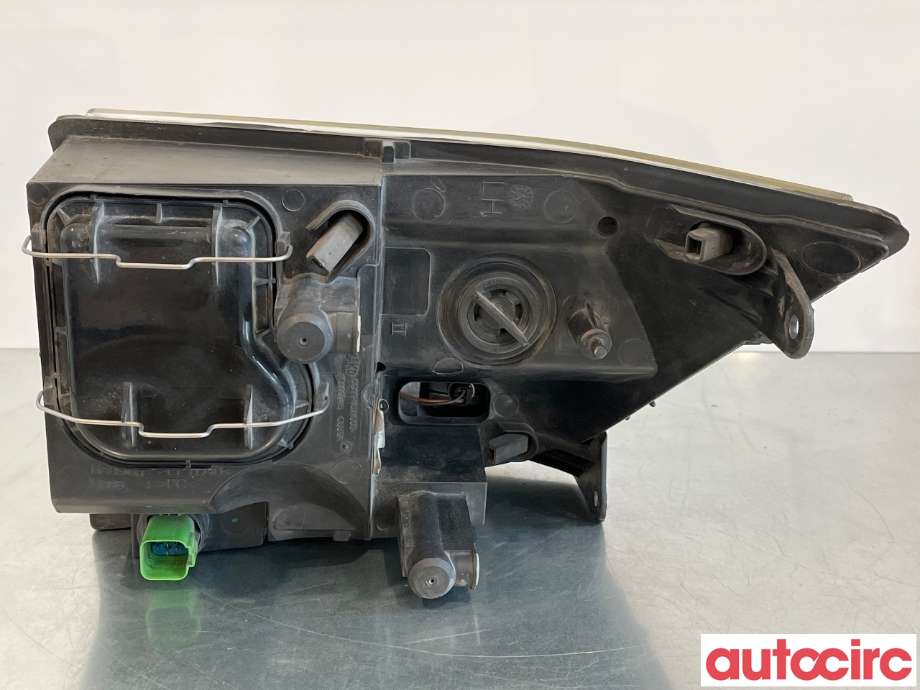 Frontlykt høyre halogen til Ford Transit 2006-2013 (FORD|1714642|6C11-13W029-DG)