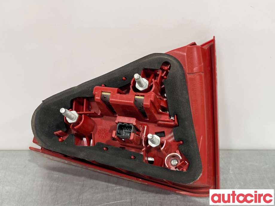 Baklykt venstre indre til Audi A5 2007-2016 (Type I)  (AUDI|8T0945093C)