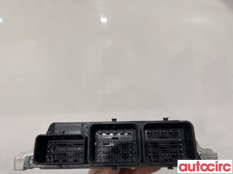 Styreenhet motor til Volvo V40 2012-2019  (VOLVO|36000608|S180134103|31355712)