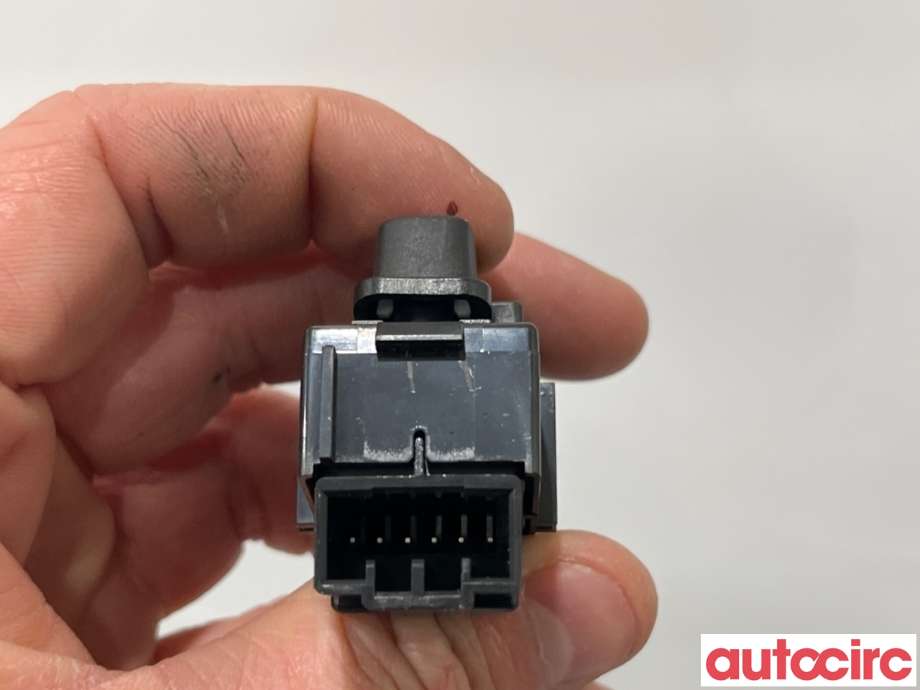 Bryter diverse til Volvo V40 2012-2019  (VOLVO|31376498||31334570)