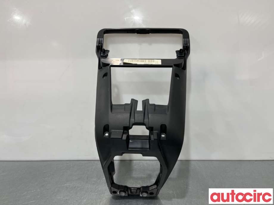 Innredning, Konsoll til Volvo V40 2012-2019 (VOLVO|1302322||31306725)