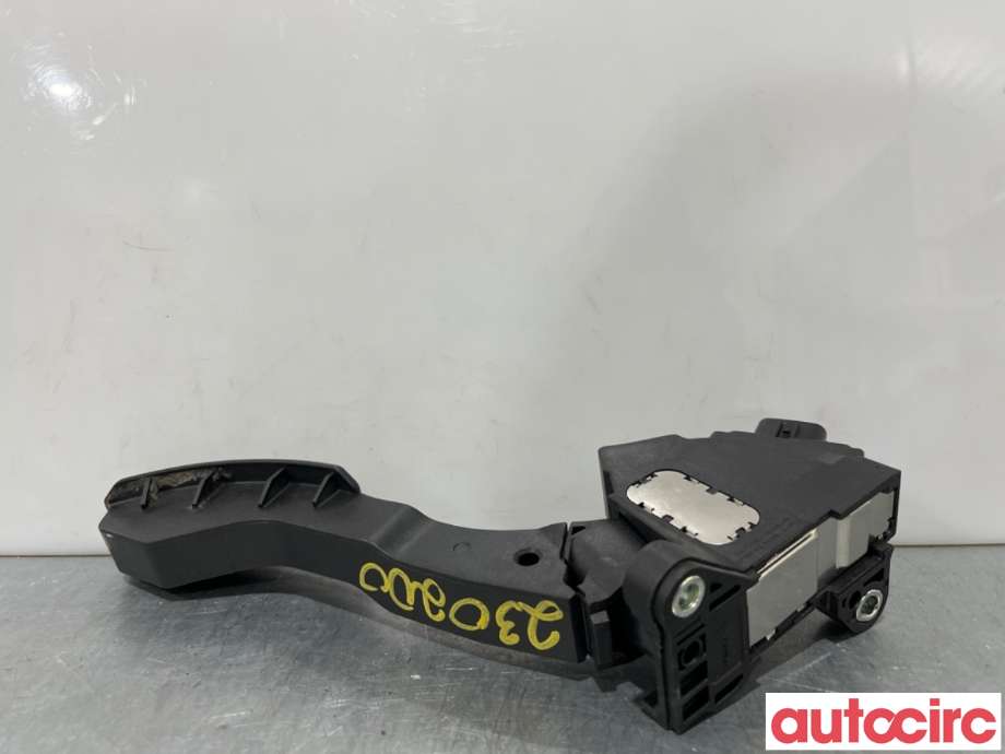 Pedal gass til Toyota Auris 2007-2010 (Type I, Fase 1)  (TOYOTA|7811002010||78110-02010)