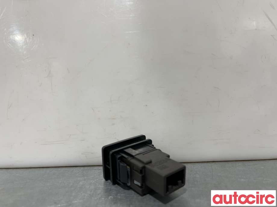 Frontlykter til Toyota Auris 2007-2010 (Type I, Fase 1)  (TOYOTA|8415202040|)