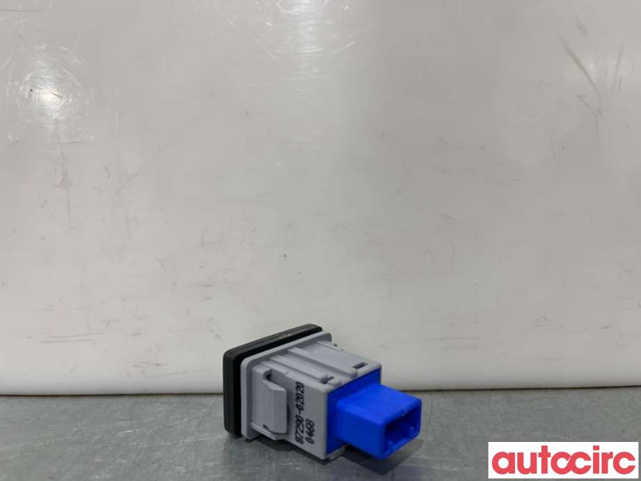 Bryter diverse til Toyota Auris 2007-2010 (Type I, Fase 1)  (TOYOTA|8729002020||87290-02020)