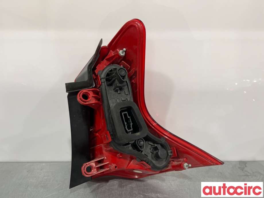 Baklykt venstre til Peugeot 3008 2009-2016 (Type I)  (PEUGEOT|6350HC|9683460880)