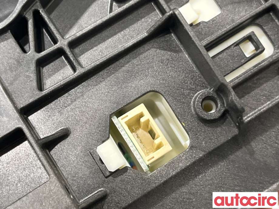 Girstang/girvelger automat til Toyota Yaris 2020-->> (Type IV)  (TOYOTA|33560F4050|)
