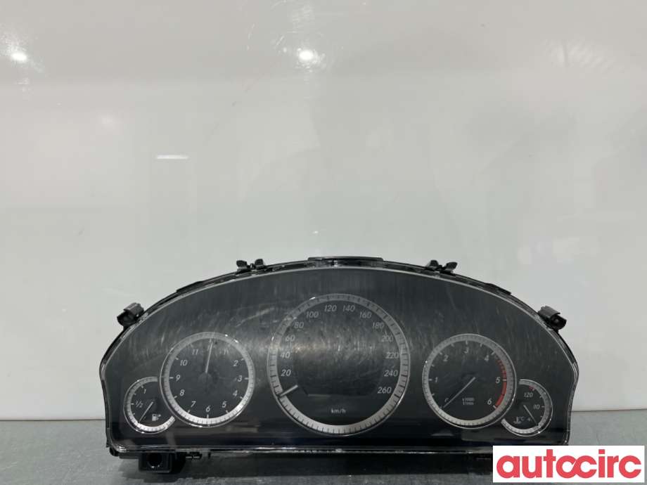 Instrumentpanel til Mercedes E-Klasse 2009-2013 (Fase 1) (W212) (W212) (MERCEDES|A2129001010|A2C53427620|A2129002210)