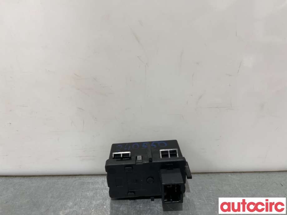 Diverse deler til Audi A6 2011-2014 (Type IV, Fase 1) (C7) (C7) (AUDI|4H0909131|34090101)