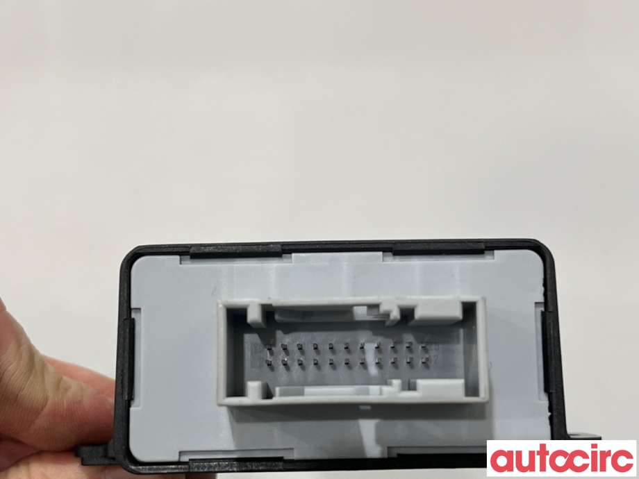 Styreenhet xenon/ballast til Audi A6 2011-2014 (Type IV, Fase 1) (C7) (C7) (AUDI|4H0907357A|010178-01|4H0907357B)