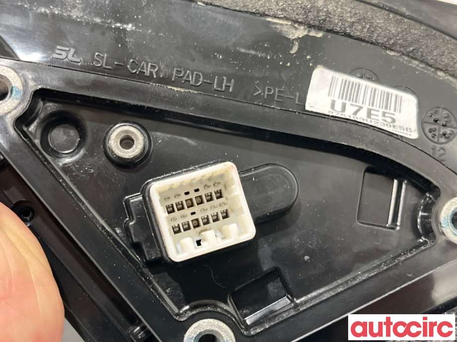 Speil venstre til Kia Sportage 2010-2016 (Type III)  (KIA|876103U230|)