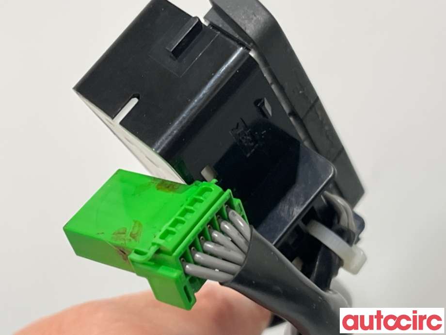 Bryter diverse til Volvo XC70 2008-2013 (Type II, Fase 1)  (VOLVO|30724234|)