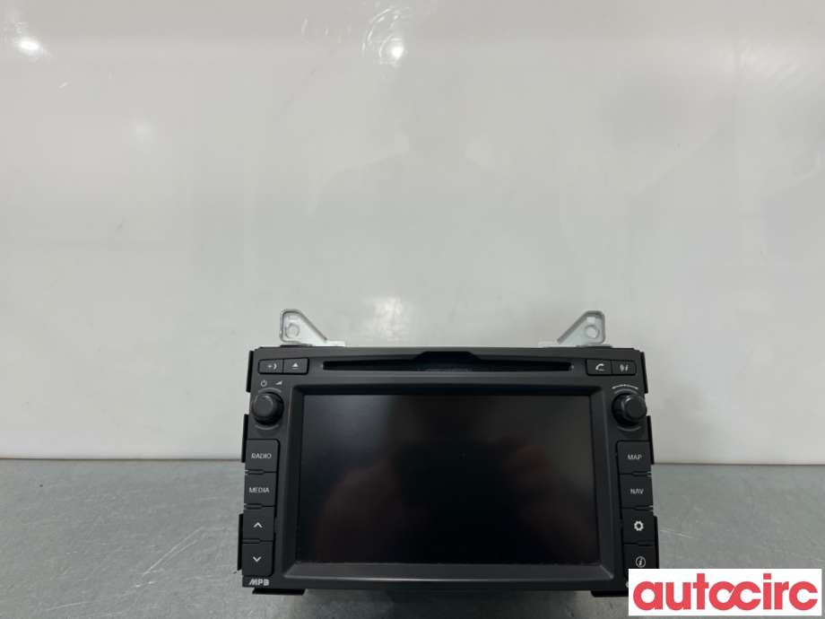 Bilstereo navigasjon til Kia Cee