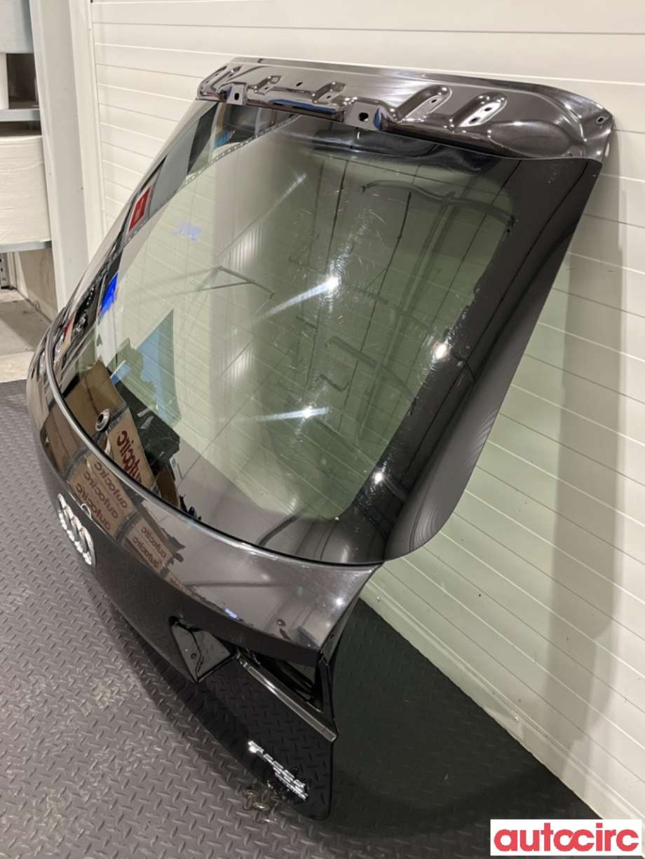 Bakluke til Audi A6, Allroad 2012-2014 (Type III, Fase 1) (C7) (C7) (AUDI|4G9827025B)