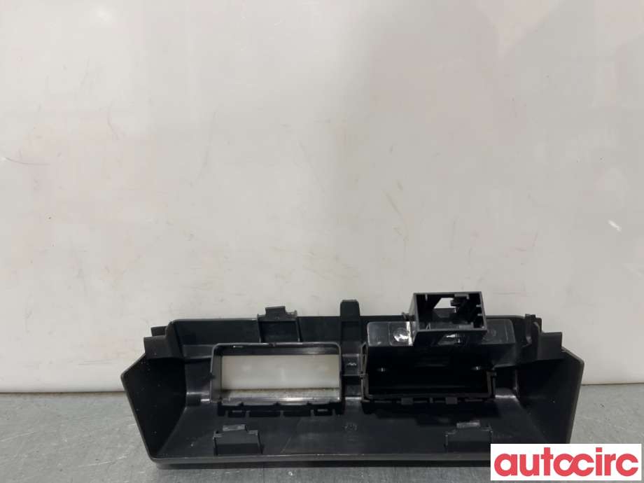 Diverse deler til Peugeot 3008 2009-2016 (Type I)  (PEUGEOT|8218XG|)