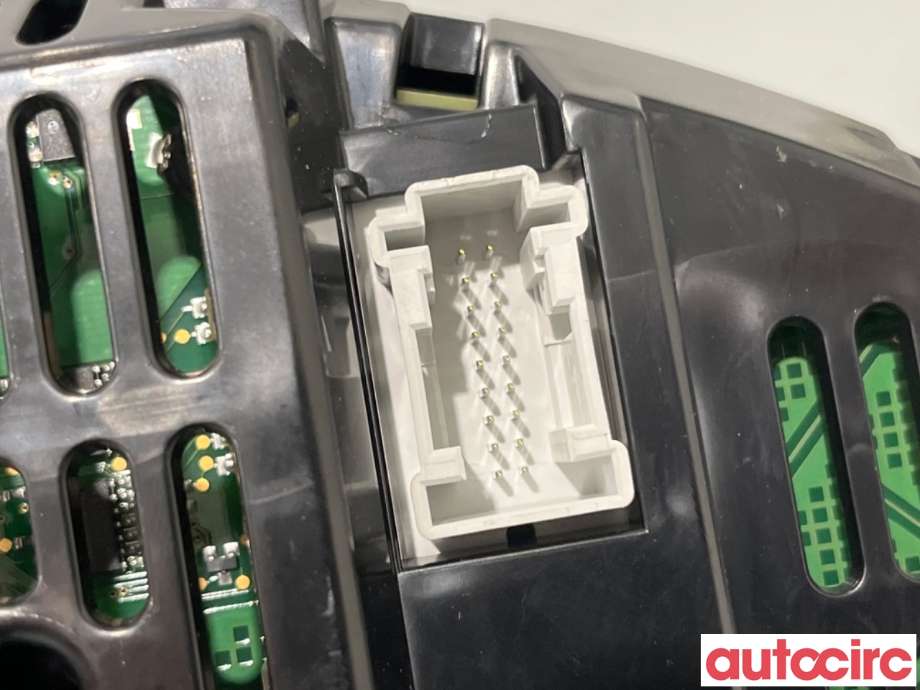 Instrumentpanel til Mercedes E-Klasse 2009-2013 (Fase 1) (W212) (W212) (MERCEDES|A2129004904|A2C53376540)