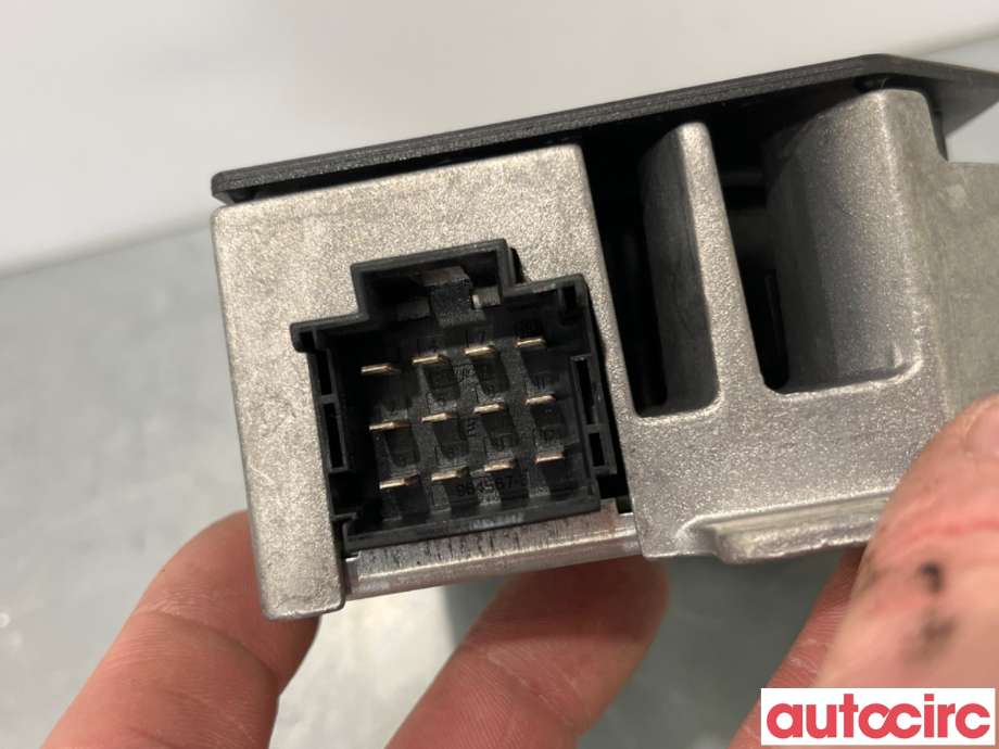 Bilstereo forsterker til Mercedes E-Klasse 2009-2013 (Fase 1) (W212) (W212) (MERCEDES|A2118705189|9010)
