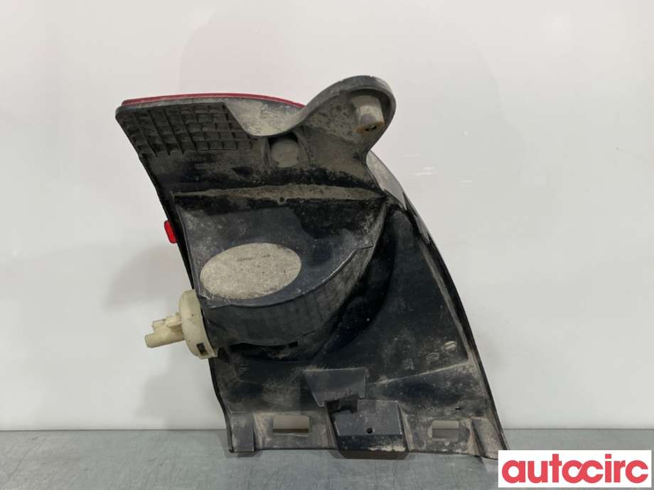 Baklykt fra støtfanger til Peugeot 308 2007-2011 (Type I, Fase 1) (PEUGEOT|6350GH)