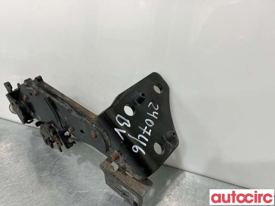 Diverse deler til Ford C-Max 2010-2015 (Type II, Fase 1)  (FORD|1744704||AM5T-U225001-AH)