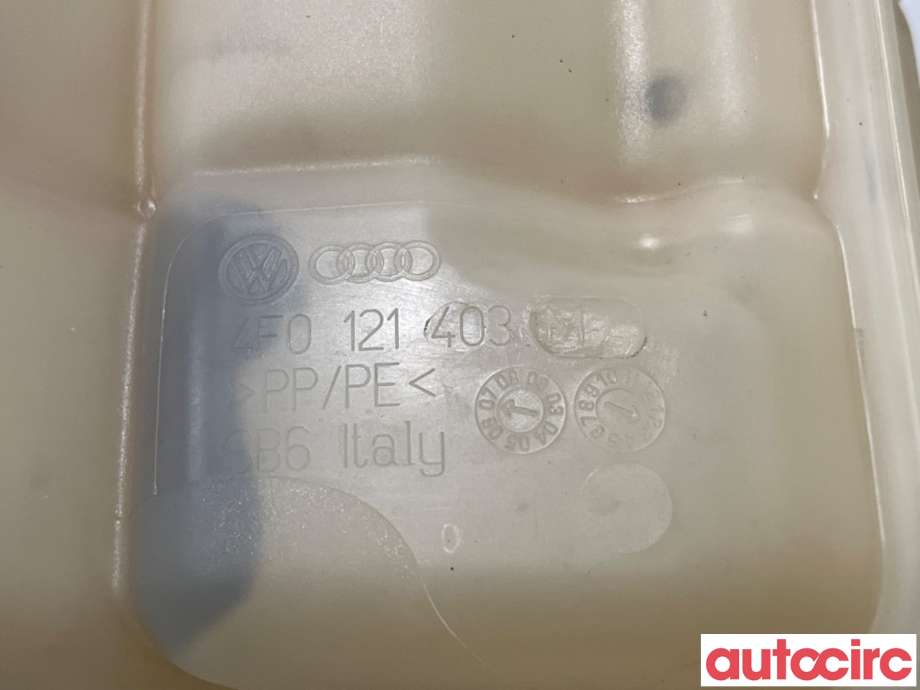 Ekspansjonstank til Audi A6 2005-2008 (Type III, Fase 1) (C6) (C6) (AUDI|4F0121403M|)