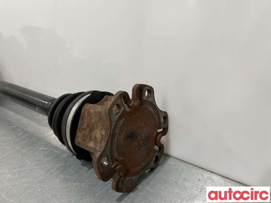 Drivaksel venstre foran til Audi A6 2005-2008 (Type III, Fase 1) (C6) (C6) (AUDI|4F0407451X|T1J|4F0407271J)