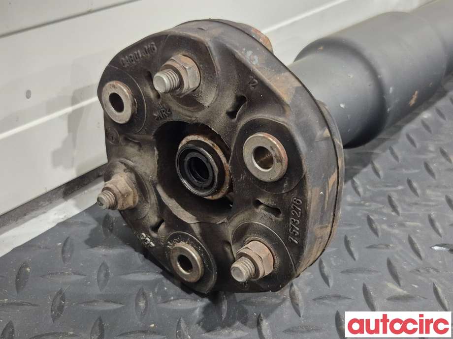 Mellomaksel til BMW 3-Serie 2005-2011 (E90/E91/E92/E93) (E90/E91/E92/E93) (BMW|26107573482)