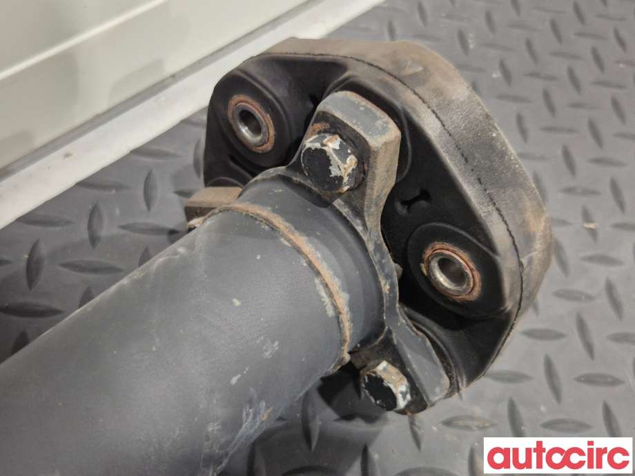 Mellomaksel til BMW 3-Serie 2005-2011 (E90/E91/E92/E93) (E90/E91/E92/E93) (BMW|26107573482)