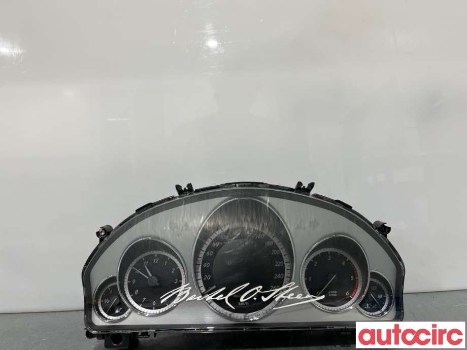 Instrumentpanel til Mercedes E-Klasse, 2009-2013 (Fase 1) (W212) (W212) (MERCEDES|A2129001810)
