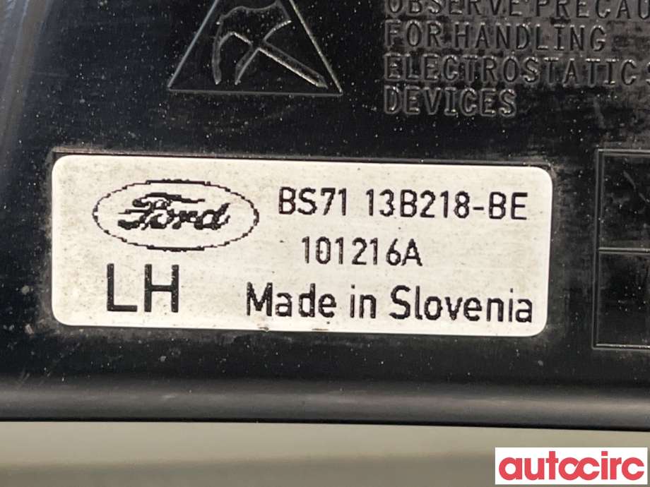 Parklykt venstre til Ford Mondeo 2011-2014 (Type IV, Fase 2)  (FORD|1725080||BS71-13B218-BE)