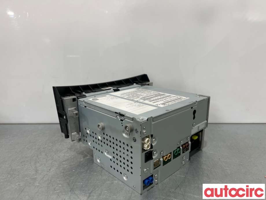 Bilstereo navigasjon til Mercedes E-Klasse 2009-2013 (Fase 1) (W212) (W212) (MERCEDES|A2129005327|NR-212-1E-1|A2129004829)