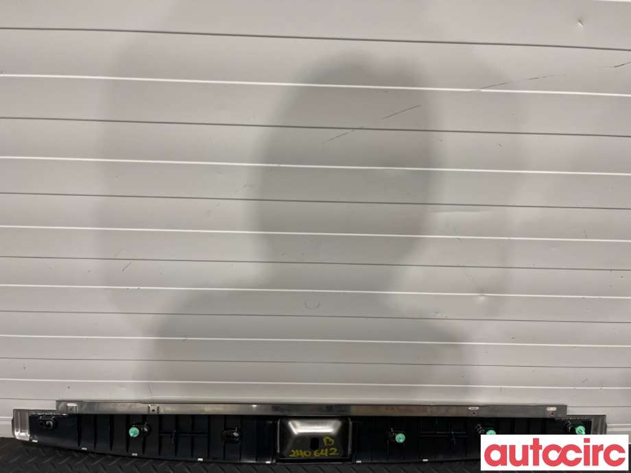 Bagasjerom teppe/gulvplate til Mercedes E-Klasse 2009-2013 (Fase 1) (W212) (W212) (MERCEDES|A2126900027||A2126909700)