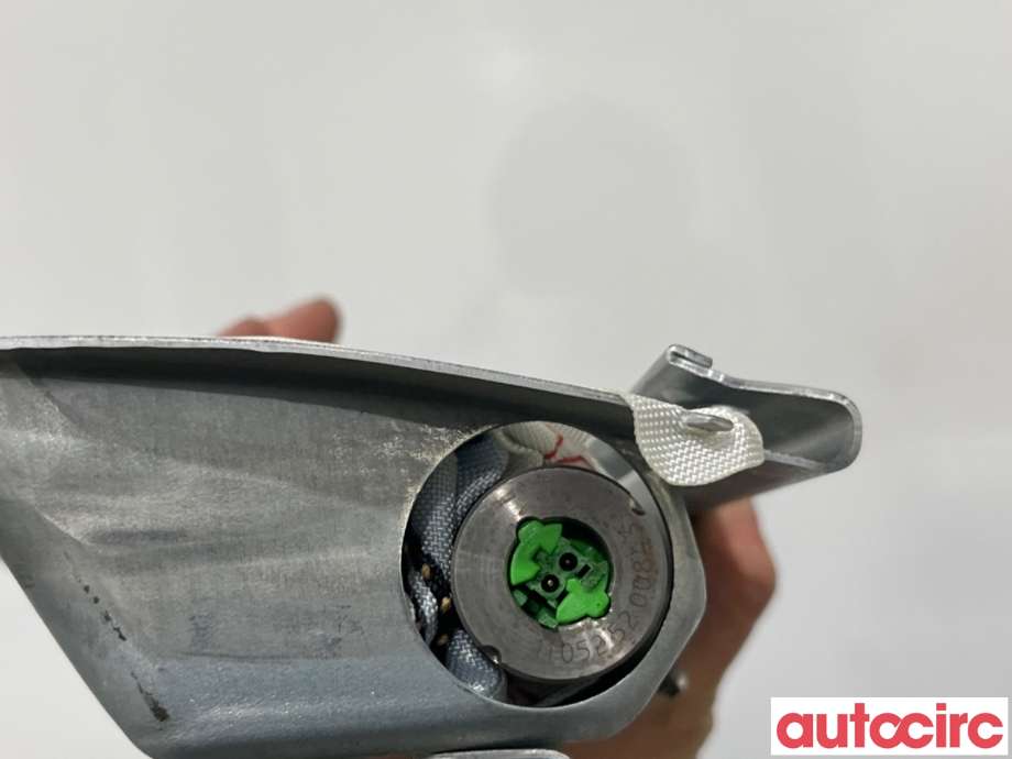 Airbag kne til Mercedes E-Klasse 2009-2013 (Fase 1) (W212) (W212) (MERCEDES|A2128600902|34022974B)