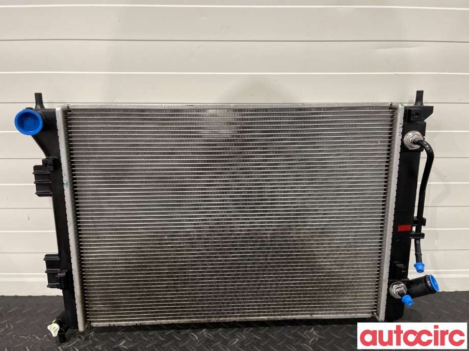 Radiator (automat gir) til Hyundai i30, 2012-2017 (Type II) (HYUNDAI|25310A6150)