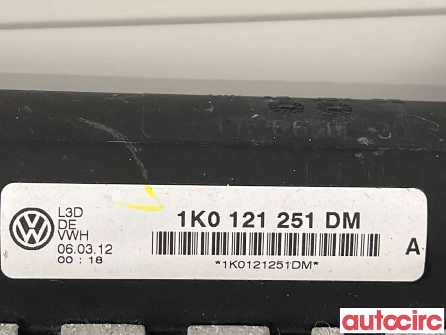 Radiator (manuell gir) til Škoda Yeti 2009-2013 (Fase 1) (SKODA|1K0121251DM|1K0121251AB)