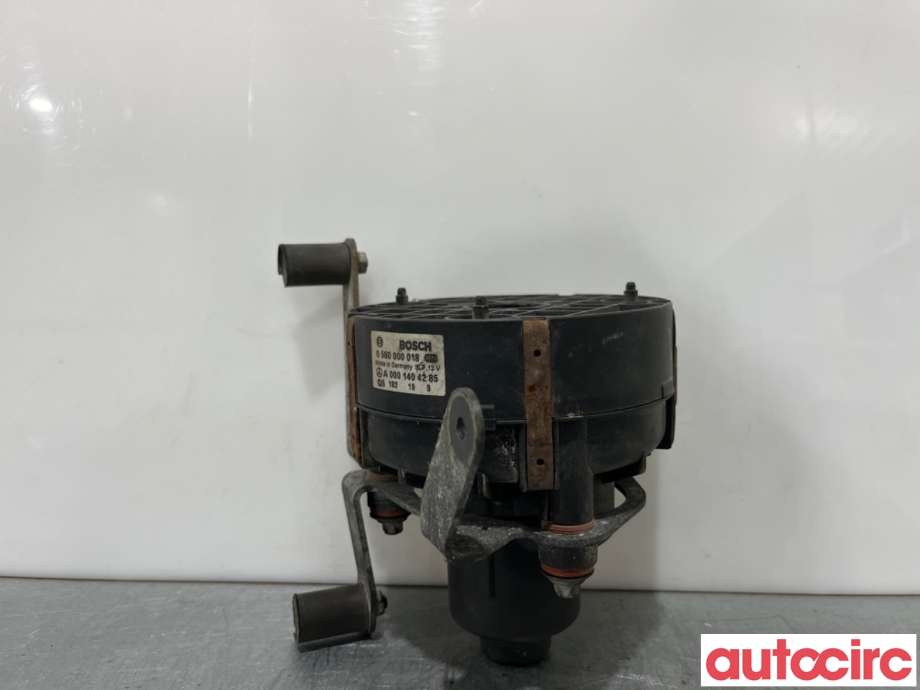 Diverse deler til Mercedes C-Klasse 2000-2004 (Fase 1) (W203) (W203) (MERCEDES|A0001404285|0580000018)
