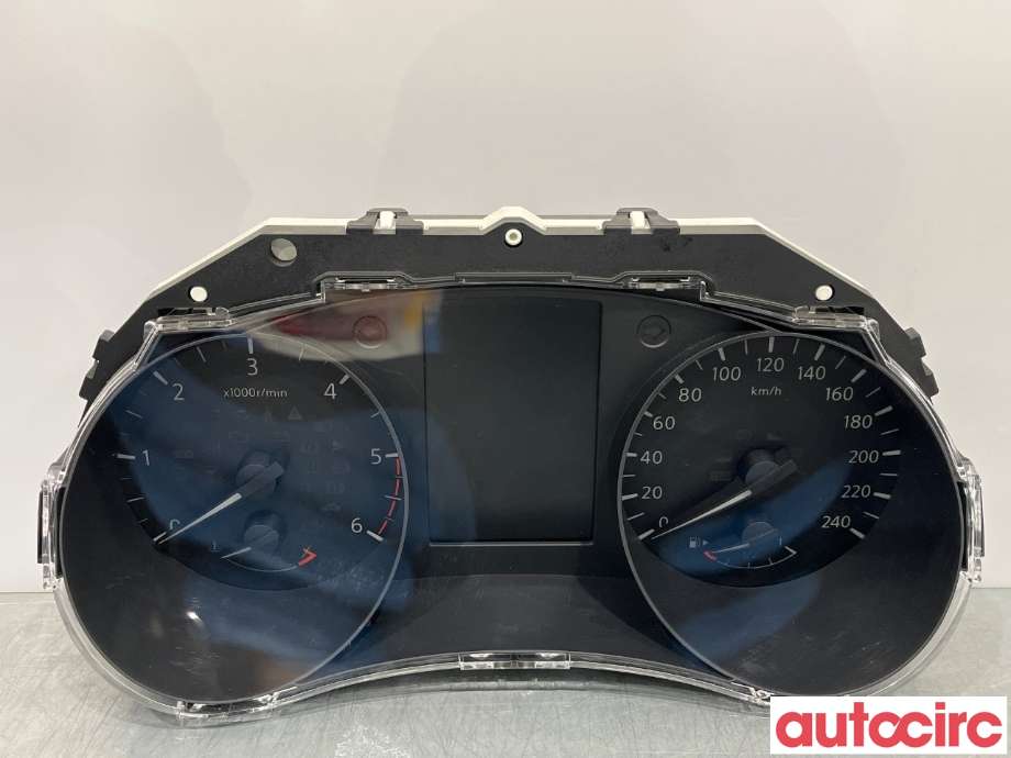 Instrumentpanel til Nissan Qashqai, 2014-2021 (Type II)  (NISSAN|248104EL8A)