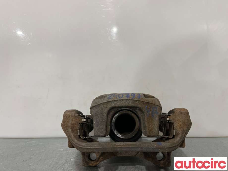 Bremsecaliper venstre bak til Mercedes Vito 2014-->> (W447) (W447) (MERCEDES|A4474208000|)