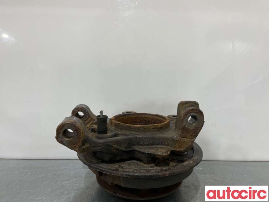 Hjulspindel venstre bak til Mercedes Vito 2014-->> (W447) (W447) (MERCEDES|A4473505500|)