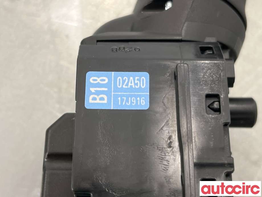 Bryter visker til Toyota Corolla 2019-->>  (TOYOTA|8465202A50||02A50)