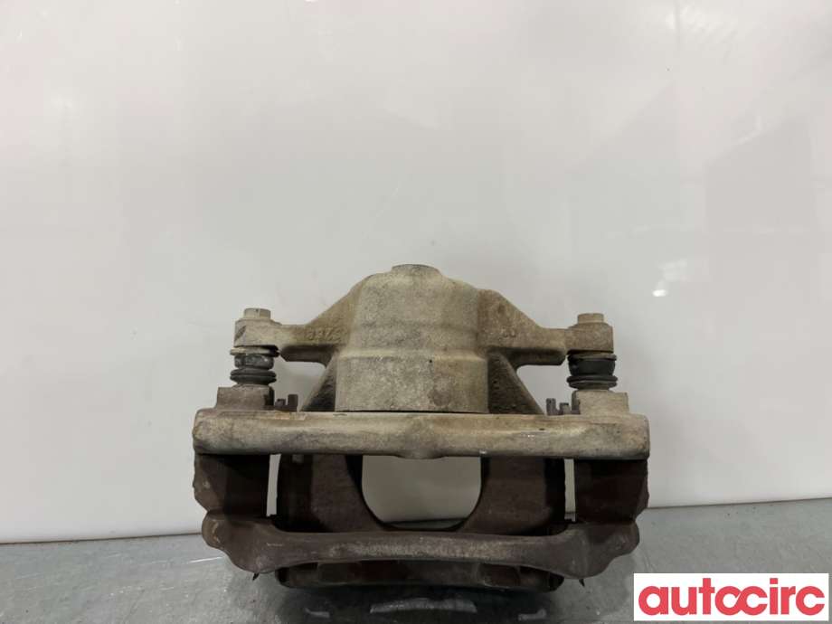 Bremsecaliper høyre foran til Toyota Avensis 2009-2015 (Type III, Fase 1)  (TOYOTA|4773002361|)