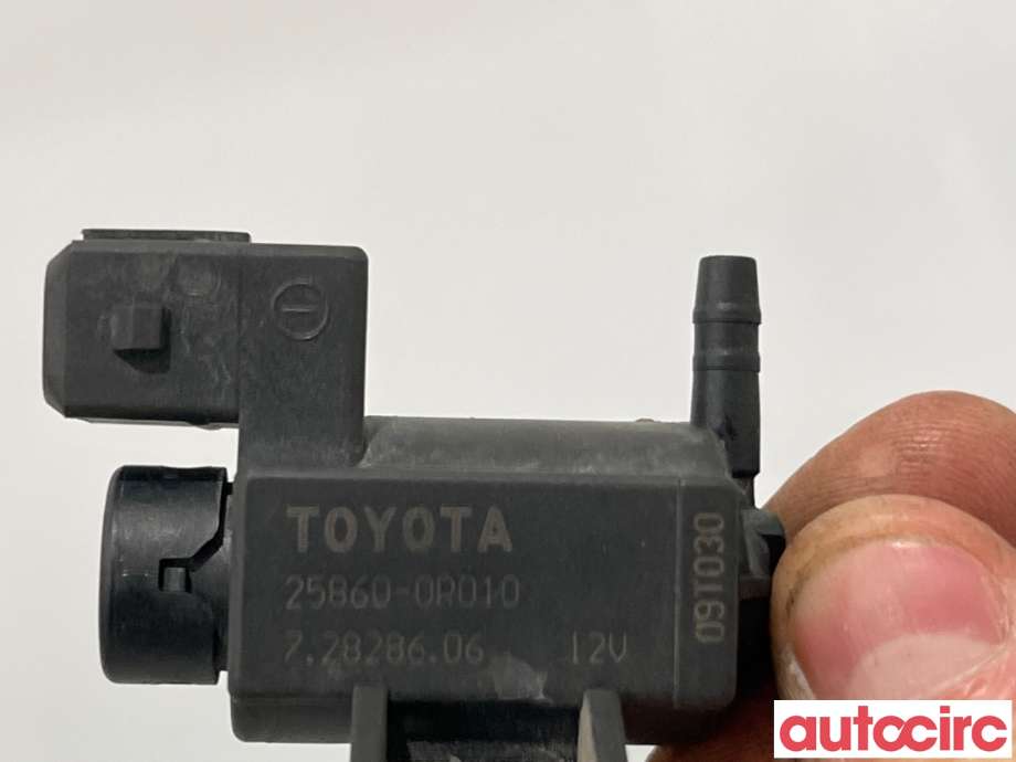 Vakuumventil til Toyota Avensis 2009-2015 (Type III, Fase 1)  (TOYOTA|258600R010|72828606|25860-0R010)