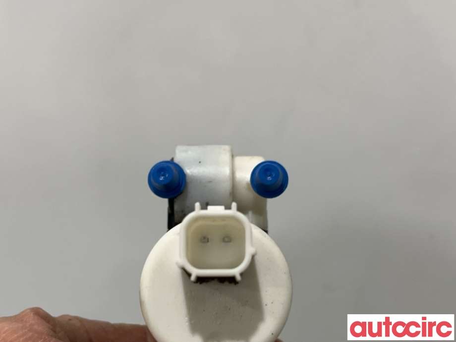 Spylerpumpe foran til Ford C-Max 2010-2015 (Type II, Fase 1)  (FORD|1692412||AV61-17K624-AA)