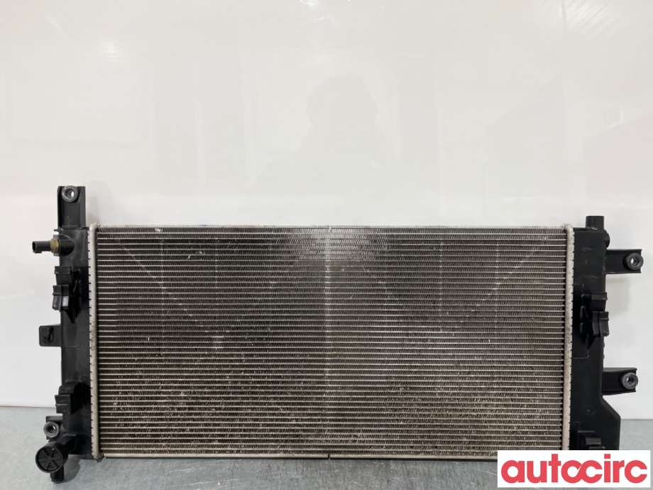 Radiator (automat gir) til Nissan Leaf 2011-2017 (Type I)  (NISSAN|214103NL0A||214103NL1A)
