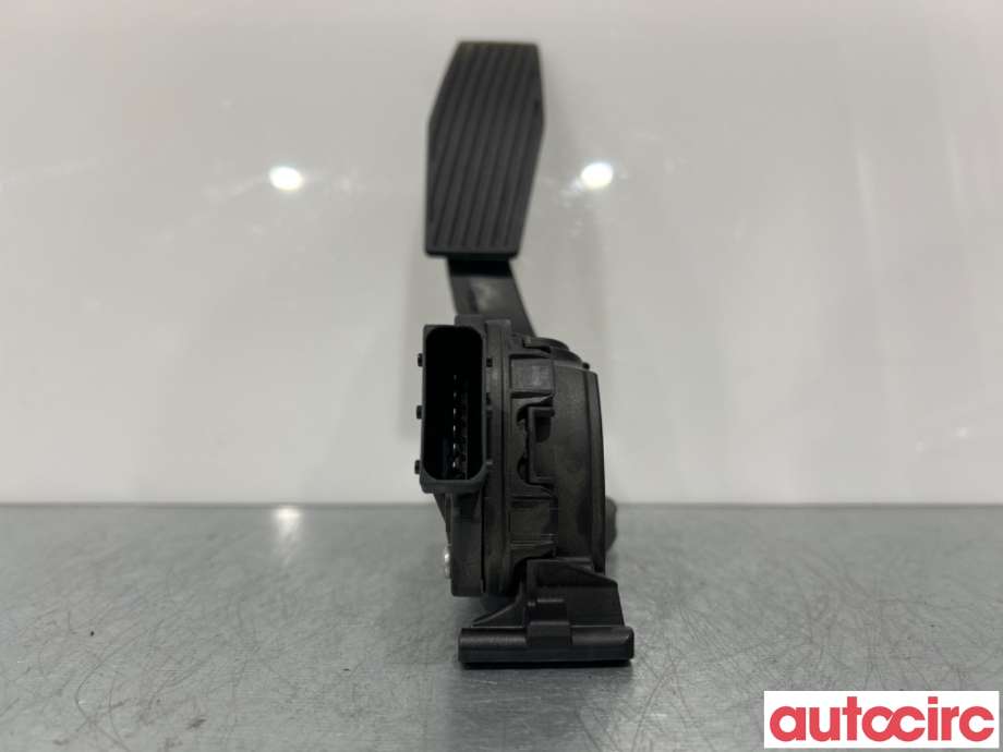 Pedal gass til Opel Astra J 2010-2015  (OPEL|13252702)