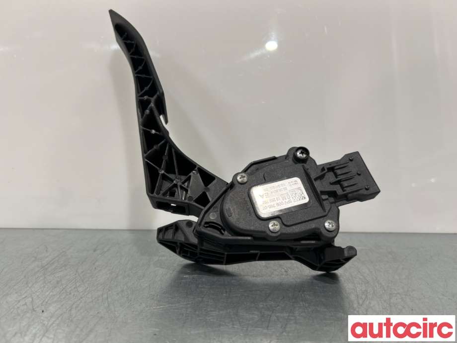 Pedal gass til Opel Astra J 2010-2015  (OPEL|13252702)