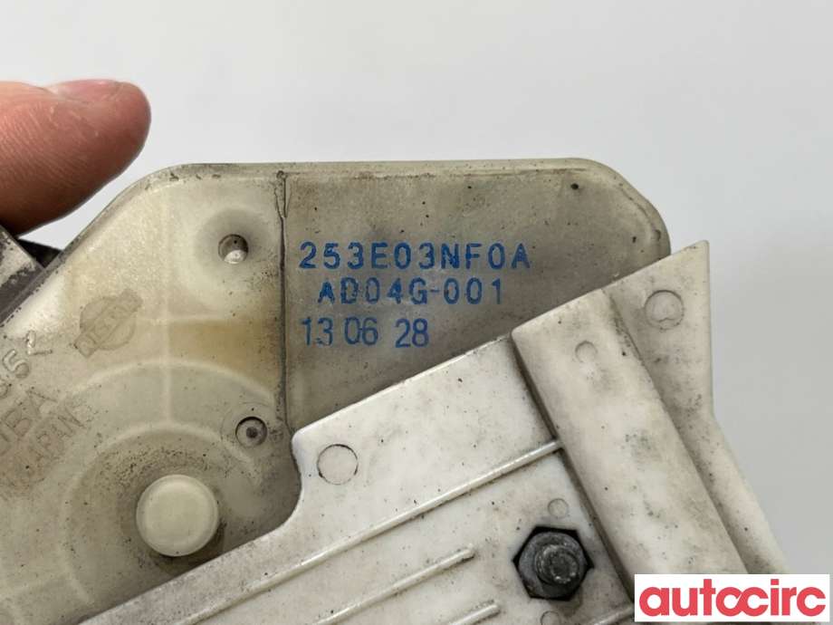 Diverse deler til Nissan Leaf 2011-2017 (Type I)  (NISSAN|253E03NF0A|)