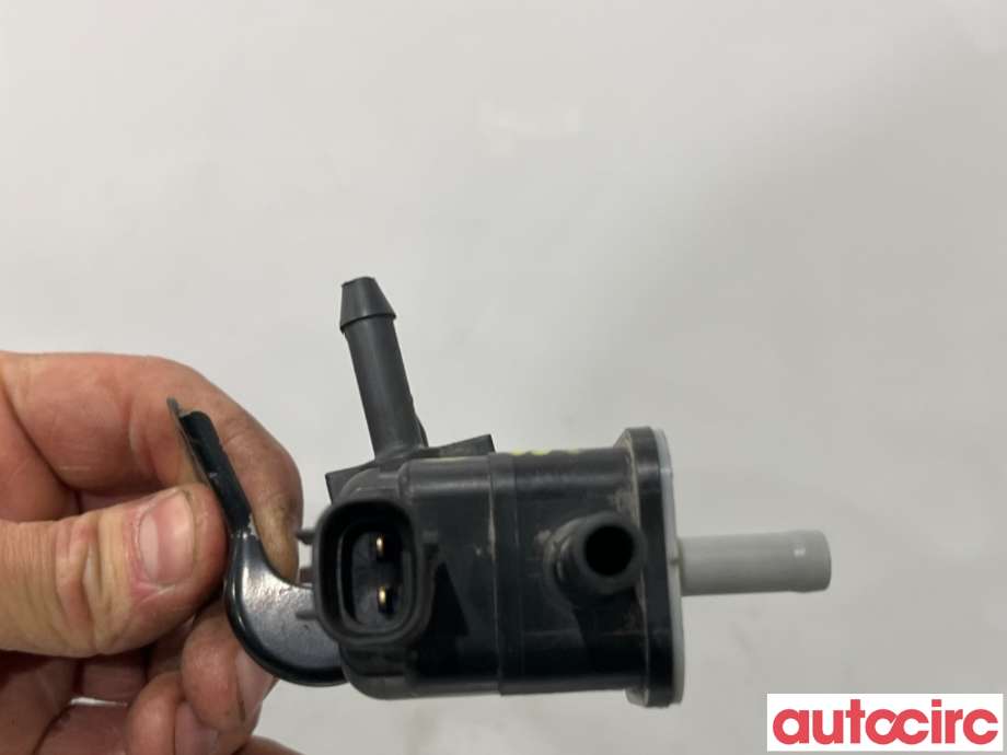 Vakuumventil til Toyota Yaris 2014-2020 (Type III, Fase 2)  (TOYOTA|258600M010|136200-7010|90910-TC001)