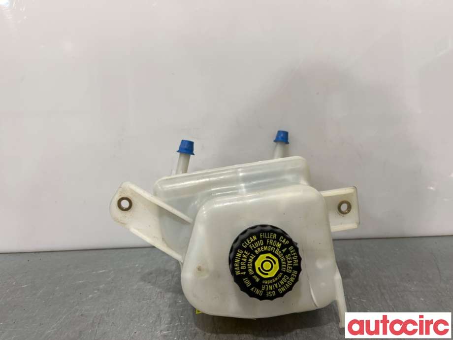 Diverse deler til Toyota Yaris, 2014-2020 (Type III, Fase 2)  (TOYOTA|472200D181)