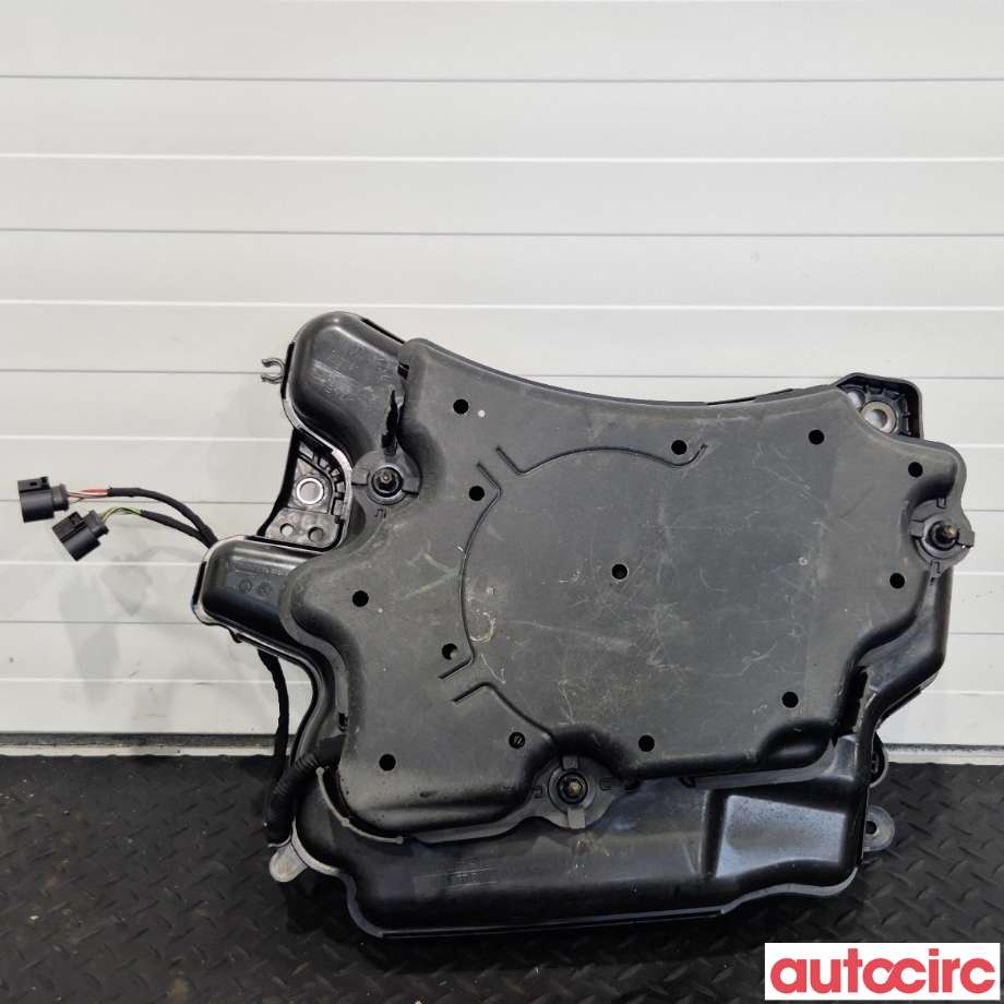 AdBlue tank til Škoda Octavia 2017-2020 (Type III, Fase 2)  (SKODA|5Q0131877F|)
