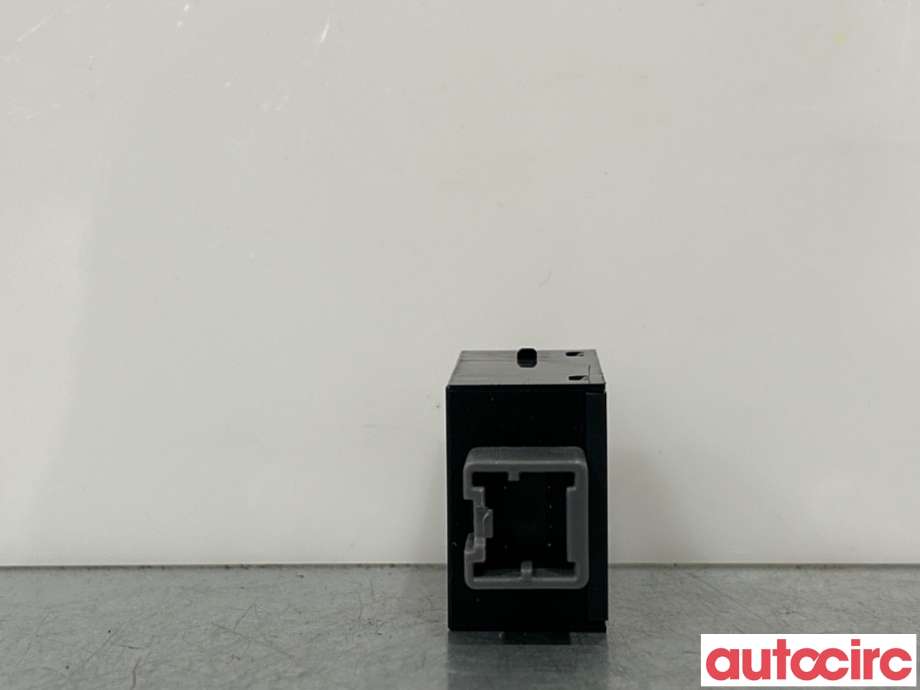 Bryter diverse til Subaru Legacy 2009-2015  (SUBARU|83002AJ000)